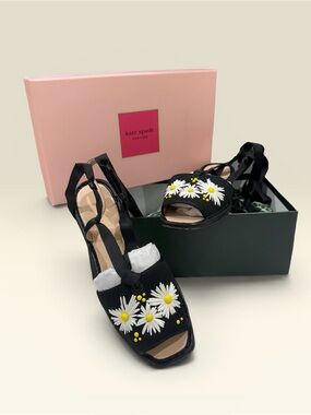 Kate Spade Michaela Black Daisy Appliqué Sandals